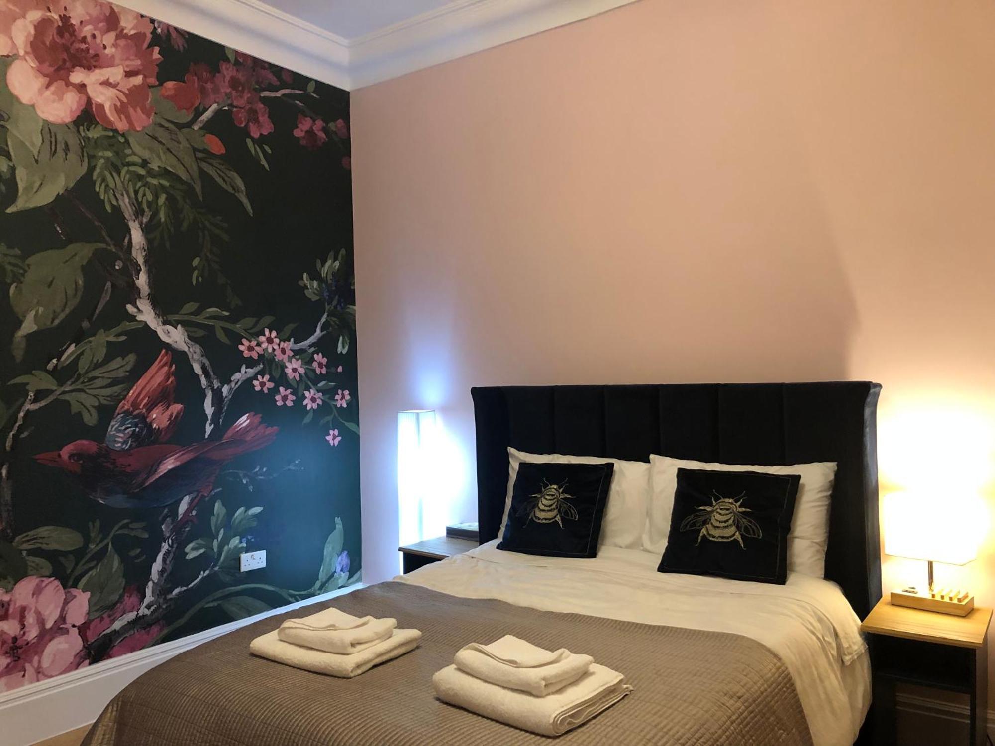 Rosie Cosy House Cricklewood Hotel Londen Buitenkant foto